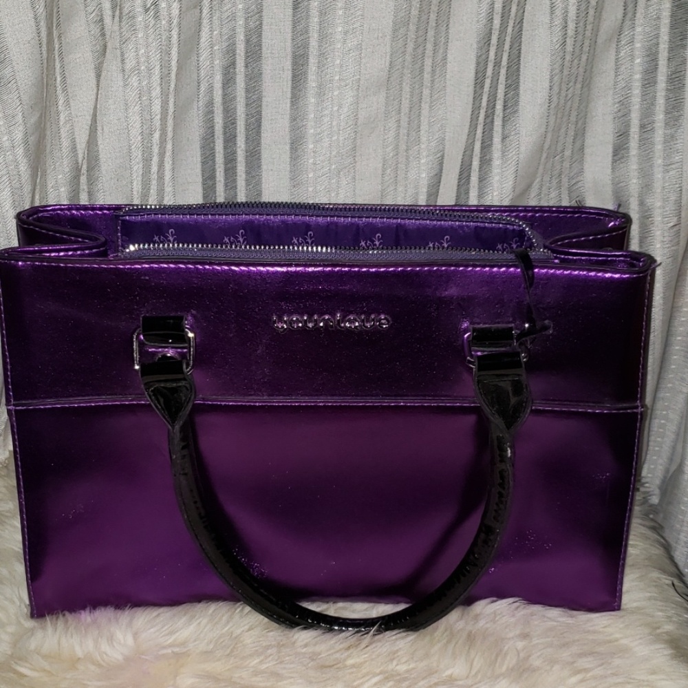 Younique bag